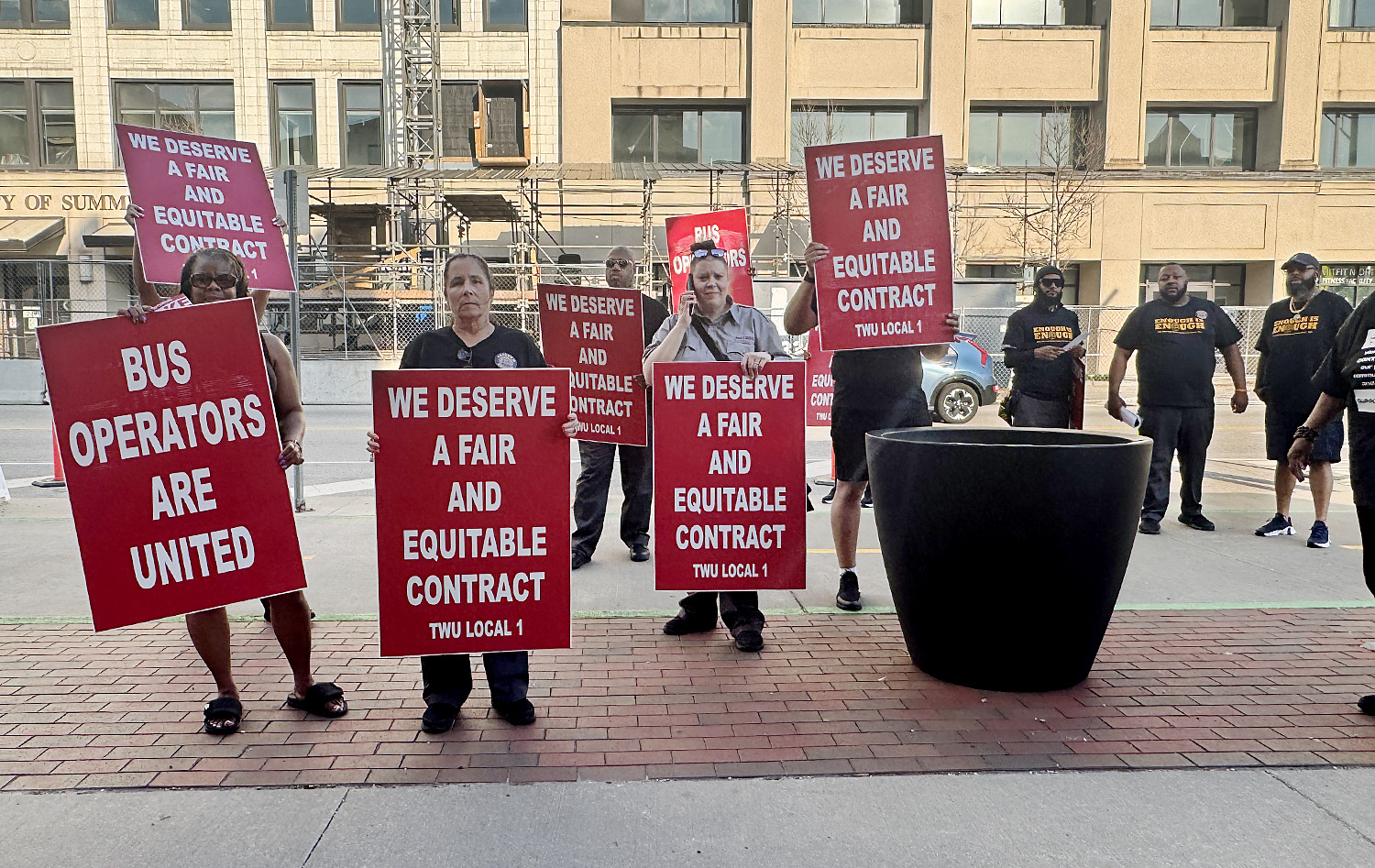 METRO bus drivers likely to reject contract recommendations